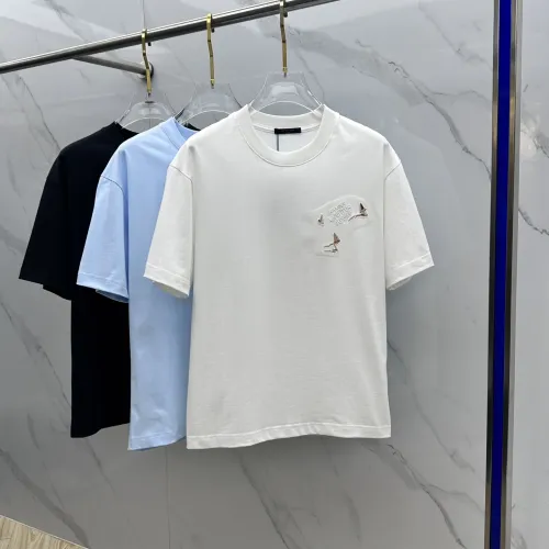 Replica Louis Vuitton LV T-Shirts Short Sleeved For Unisex #1405134 $64.00 USD for Wholesale