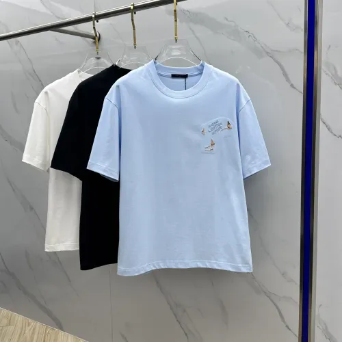 Replica Louis Vuitton LV T-Shirts Short Sleeved For Unisex #1405135 $64.00 USD for Wholesale