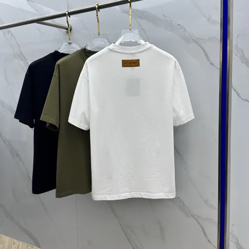 Replica Louis Vuitton LV T-Shirts Short Sleeved For Unisex #1405137 $64.00 USD for Wholesale