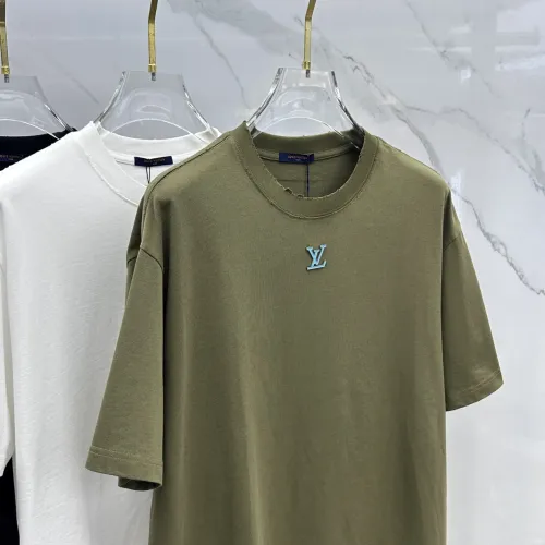 Replica Louis Vuitton LV T-Shirts Short Sleeved For Unisex #1405138 $64.00 USD for Wholesale