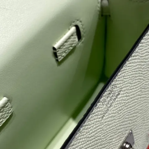 Replica Hermes AAA Quality Handbags For Women #1405189 $100.00 USD for Wholesale