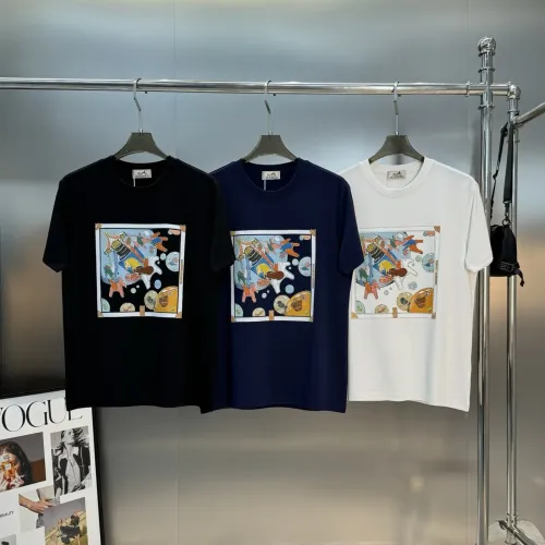 Replica Hermes T-Shirts Short Sleeved For Men #1405316 $80.00 USD for Wholesale