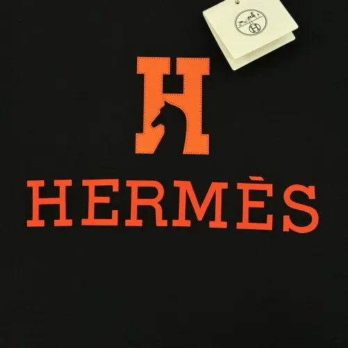 Replica Hermes T-Shirts Short Sleeved For Men #1405336 $72.00 USD for Wholesale