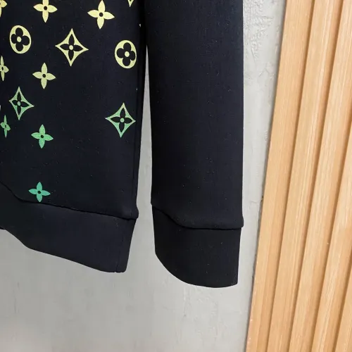 Replica Louis Vuitton LV Hoodies Long Sleeved For Men #1405462 $82.00 USD for Wholesale