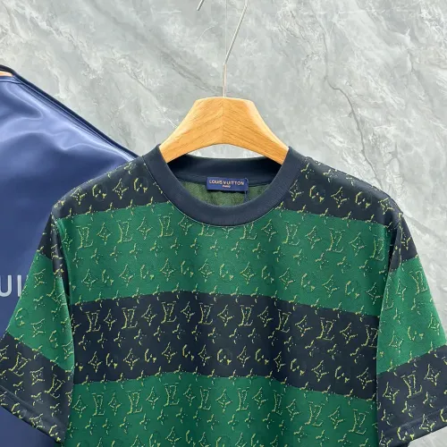 Replica Louis Vuitton LV T-Shirts Short Sleeved For Unisex #1405514 $80.00 USD for Wholesale