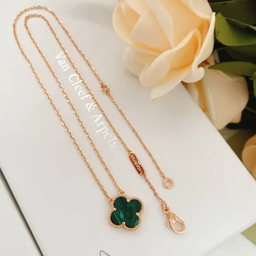 Wholesale Van Cleef &amp; Arpels Necklaces For Women #1406553 $25.00 USD, Wholesale Quality Replica Van Cleef &amp; Arpels Necklaces