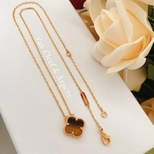 Wholesale Van Cleef &amp; Arpels Necklaces For Women #1406556 $25.00 USD, Wholesale Quality Replica Van Cleef &amp; Arpels Necklaces