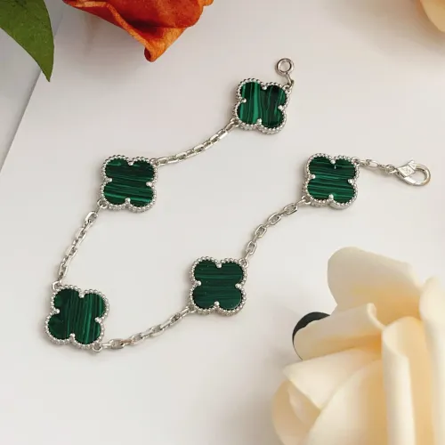 Replica Van Cleef & Arpels Bracelets For Women #1406587 $34.00 USD for Wholesale