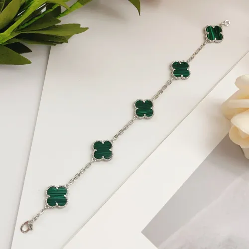 Replica Van Cleef & Arpels Bracelets For Women #1406587 $34.00 USD for Wholesale