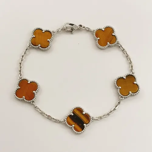 Wholesale Van Cleef &amp; Arpels Bracelets For Women #1406590 $34.00 USD, Wholesale Quality Replica Van Cleef &amp; Arpels Bracelets