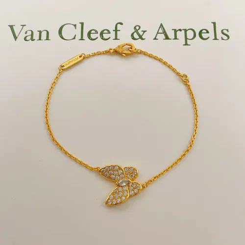 Wholesale Van Cleef &amp; Arpels Bracelets For Women #1406610 $25.00 USD, Wholesale Quality Replica Van Cleef &amp; Arpels Bracelets