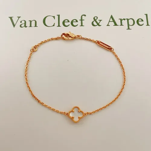 Wholesale Van Cleef &amp; Arpels Bracelets For Women #1406619 $25.00 USD, Wholesale Quality Replica Van Cleef &amp; Arpels Bracelets