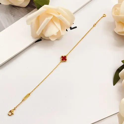 Replica Van Cleef & Arpels Bracelets For Women #1406628 $25.00 USD for Wholesale