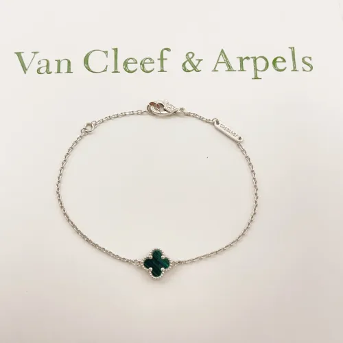 Wholesale Van Cleef &amp; Arpels Bracelets For Women #1406629 $25.00 USD, Wholesale Quality Replica Van Cleef &amp; Arpels Bracelets