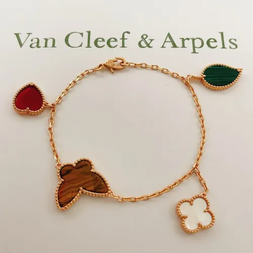 Wholesale Van Cleef &amp; Arpels Bracelets For Women #1406633 $34.00 USD, Wholesale Quality Replica Van Cleef &amp; Arpels Bracelets