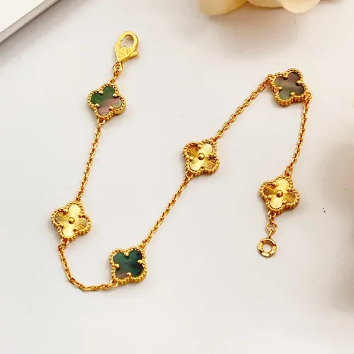 Replica Van Cleef & Arpels Bracelets For Women #1406637 $34.00 USD for Wholesale