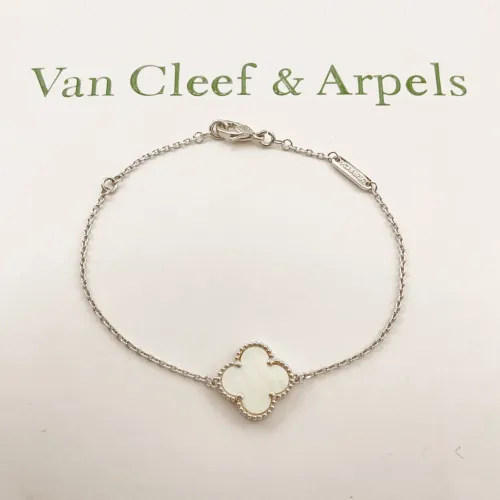 Wholesale Van Cleef &amp; Arpels Bracelets For Women #1406638 $25.00 USD, Wholesale Quality Replica Van Cleef &amp; Arpels Bracelets