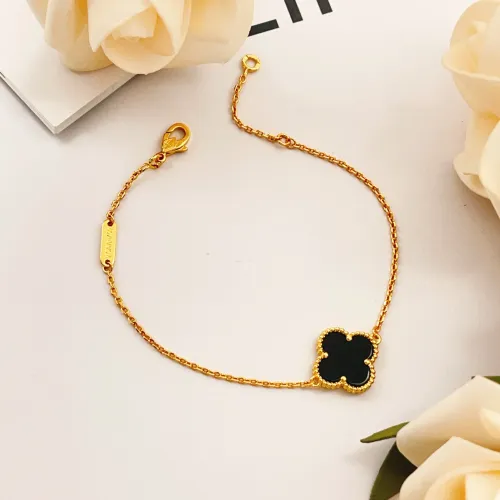 Replica Van Cleef & Arpels Bracelets For Women #1406643 $25.00 USD for Wholesale