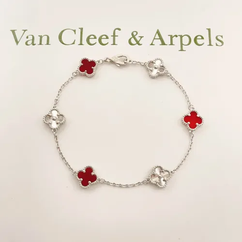Replica Van Cleef & Arpels Bracelets For Women #1406655 $34.00 USD for Wholesale