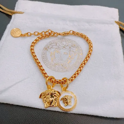 Wholesale Versace Bracelets #1406768 $39.00 USD, Wholesale Quality Replica Versace Bracelets