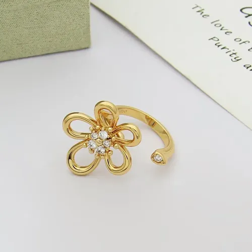 Wholesale Van Cleef &amp; Arpels Rings In Gold For Women #1406829 $27.00 USD, Wholesale Quality Replica Van Cleef &amp; Arpels Rings
