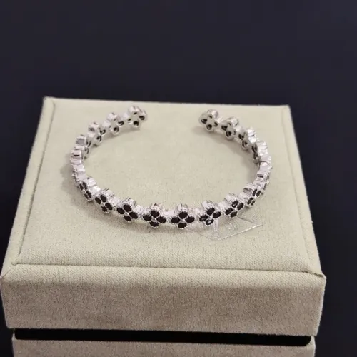Replica Van Cleef & Arpels Bracelets For Women #1407101 $48.00 USD for Wholesale