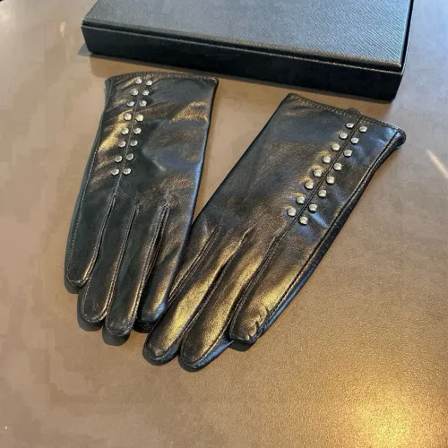 Wholesale Chrome Hearts Gloves For Women #1407536 $48.00 USD, Wholesale Quality Replica Chrome Hearts Gloves