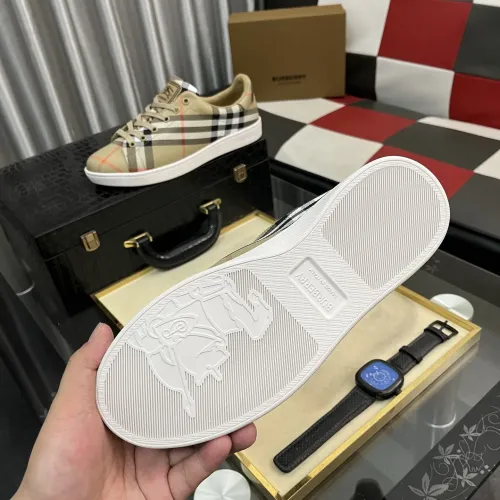Replica Burberry Casual Shoes For Men #1408027 $76.00 USD for Wholesale