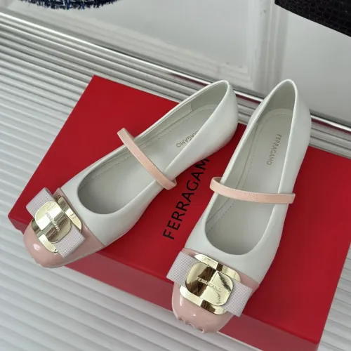 Wholesale Salvatore Ferragamo Flat Shoes For Women #1408916 $105.00 USD, Wholesale Quality Replica Salvatore Ferragamo Flat Shoes