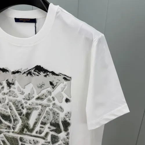 Replica Louis Vuitton LV T-Shirts Short Sleeved For Unisex #1409769 $72.00 USD for Wholesale