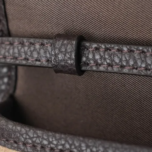 Replica Burberry AAA Quality Messenger Bags For Women #1411393 $96.00 USD for Wholesale