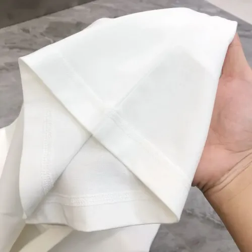 Replica Givenchy T-Shirts Short Sleeved For Unisex #1411573 $27.00 USD for Wholesale