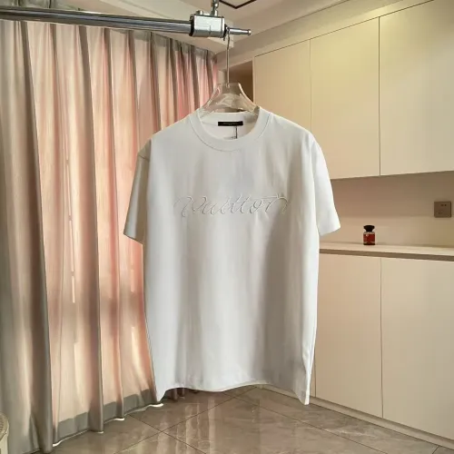 Wholesale Louis Vuitton LV T-Shirts Short Sleeved For Unisex #1411796 $45.00 USD, Wholesale Quality Replica Louis Vuitton LV T-Shirts