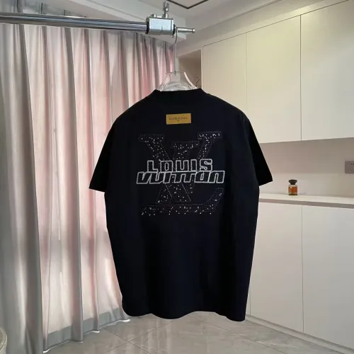 Wholesale Louis Vuitton LV T-Shirts Short Sleeved For Unisex #1411801 $48.00 USD, Wholesale Quality Replica Louis Vuitton LV T-Shirts