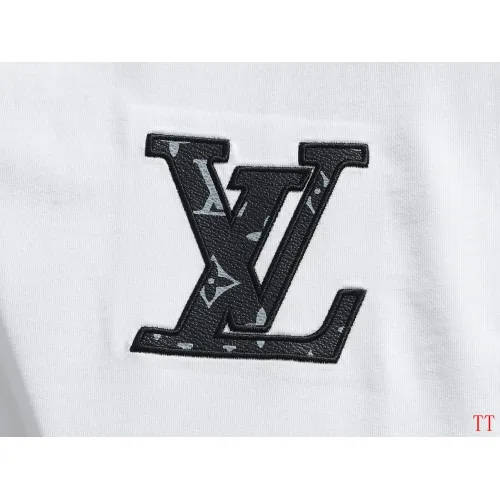 Replica Louis Vuitton LV T-Shirts Short Sleeved For Unisex #1412235 $40.00 USD for Wholesale