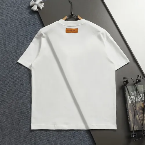 Replica Louis Vuitton LV T-Shirts Short Sleeved For Unisex #1412247 $45.00 USD for Wholesale