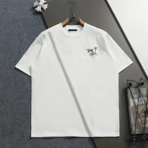 Replica Louis Vuitton LV T-Shirts Short Sleeved For Unisex #1412260 $48.00 USD for Wholesale