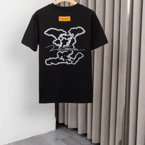 Wholesale Louis Vuitton LV T-Shirts Short Sleeved For Men #1412294 $36.00 USD, Wholesale Quality Replica Louis Vuitton LV T-Shirts