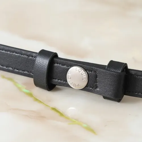 Replica Louis Vuitton Messenger Bags For Women #1412322 $52.00 USD for Wholesale