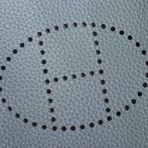 Replica Hermes AAA Quality Messenger Bags For Women #1412642 $105.00 USD for Wholesale