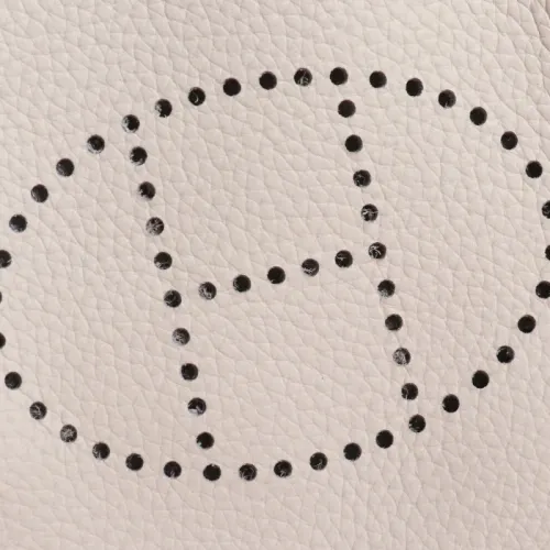 Replica Hermes AAA Quality Messenger Bags For Women #1412652 $105.00 USD for Wholesale