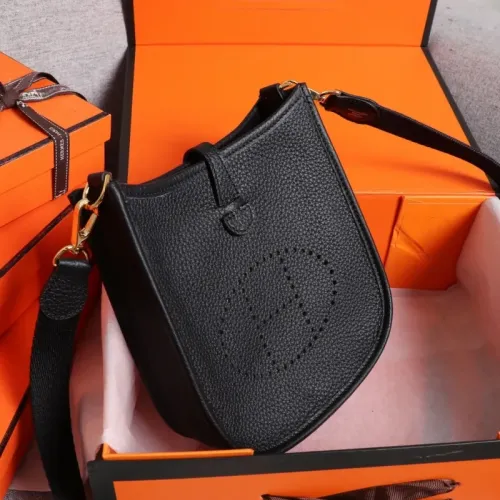 Replica Hermes AAA Quality Messenger Bags For Women #1412654 $105.00 USD for Wholesale