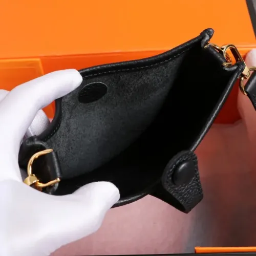 Replica Hermes AAA Quality Messenger Bags For Women #1412654 $105.00 USD for Wholesale