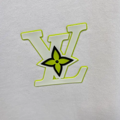 Replica Louis Vuitton LV T-Shirts Short Sleeved For Unisex #1412883 $64.00 USD for Wholesale