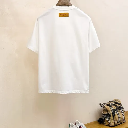Replica Louis Vuitton LV T-Shirts Short Sleeved For Men #1412942 $68.00 USD for Wholesale