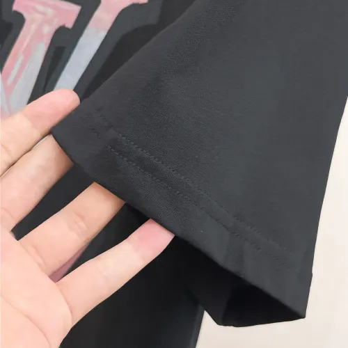 Replica Louis Vuitton LV T-Shirts Short Sleeved For Men #1412945 $68.00 USD for Wholesale