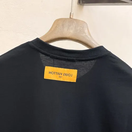 Replica Louis Vuitton LV T-Shirts Short Sleeved For Men #1412945 $68.00 USD for Wholesale