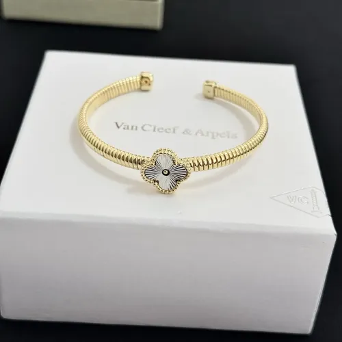 Wholesale Van Cleef &amp; Arpels Bracelets For Women #1413359 $48.00 USD, Wholesale Quality Replica Van Cleef &amp; Arpels Bracelets