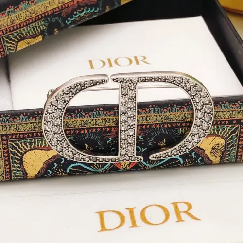 Replica Christian Dior Brooches For Women #1413395 $27.00 USD for Wholesale