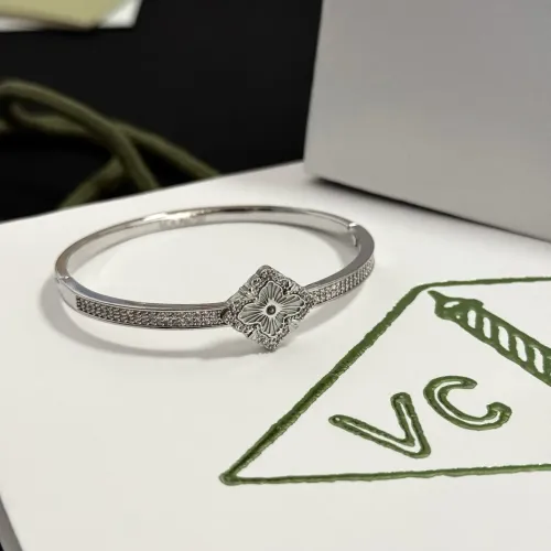 Replica Van Cleef & Arpels Bracelets For Women #1413412 $48.00 USD for Wholesale